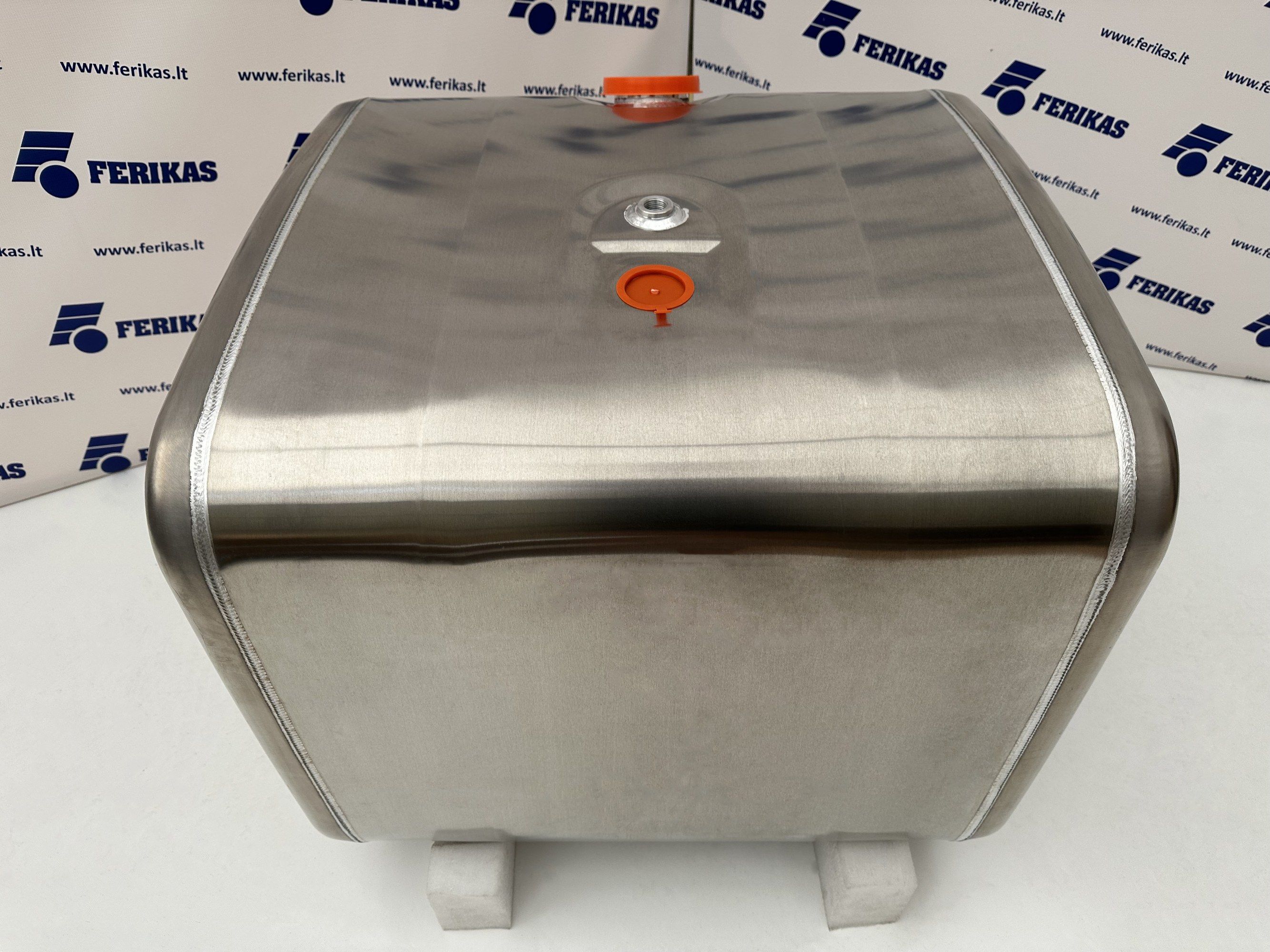 Scania 300L Fuel Tank 670x700x735 – Ferikas - Ferikas