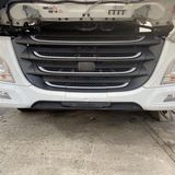 Pare-chocs avant complet DAF XF106 - 1886591, 1861949, 1861950